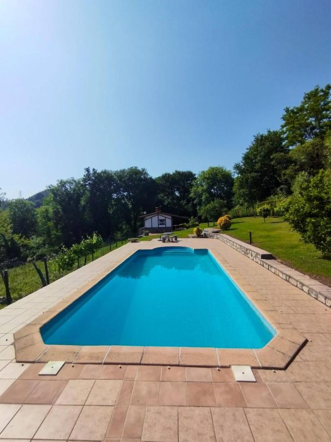 Villa Basoeta à Baserri-Santa Ana Extérieur photo